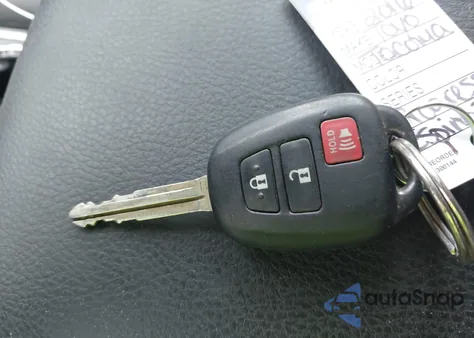 2016 Toyota Tacoma Sr5 V6 z USA, uszkodzony, nr VIN 3TMAZ5CNXGM019788